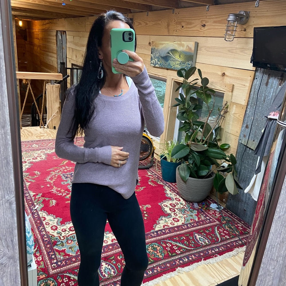 Xs lavender American eagle sweater